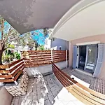 Appartement Celeni