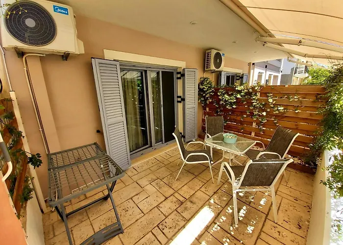 Celeni * Lefkada City