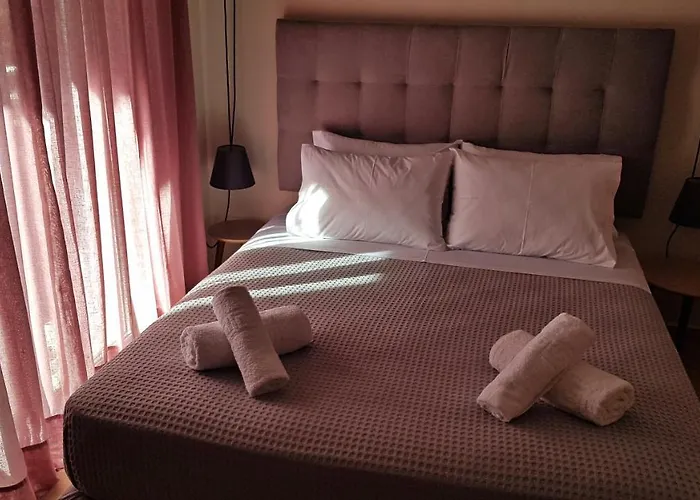 Celeni * Lefkada City